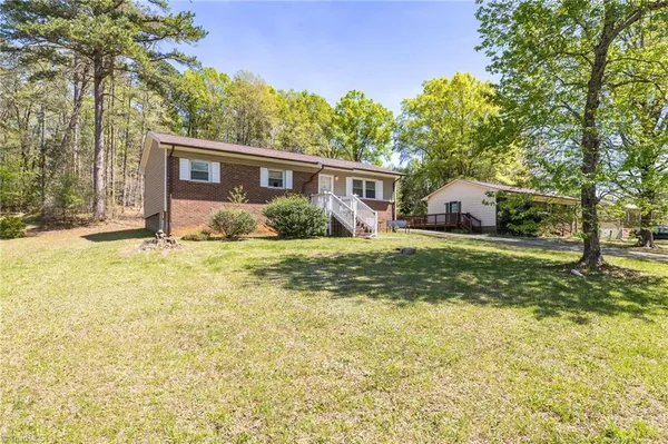 $169,900 | 1014 Pine Lane, Eden, NC 27288