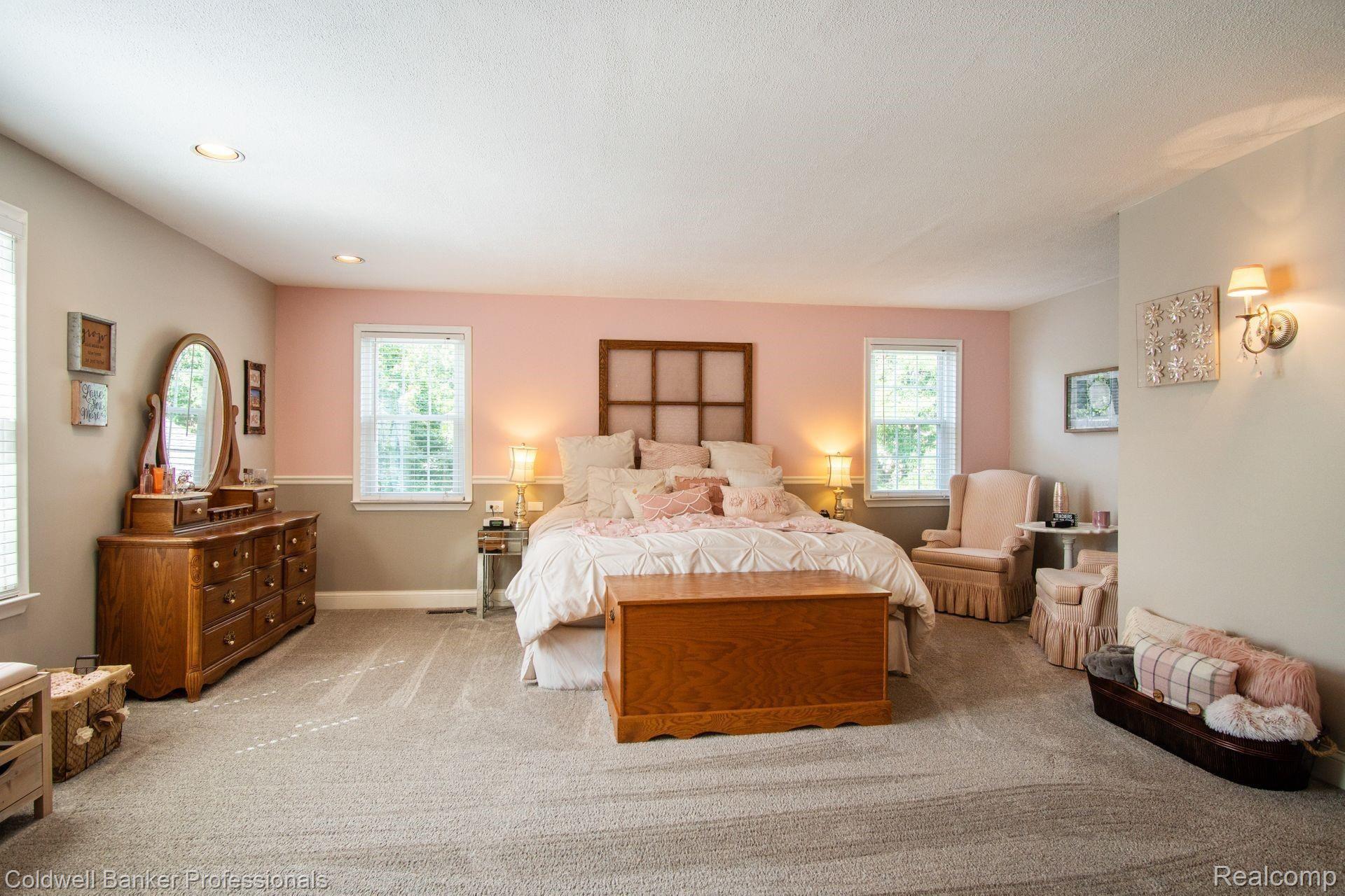 675 Worthington Road Canton, MI 48188 - Photo 14 of 25 14.jpg