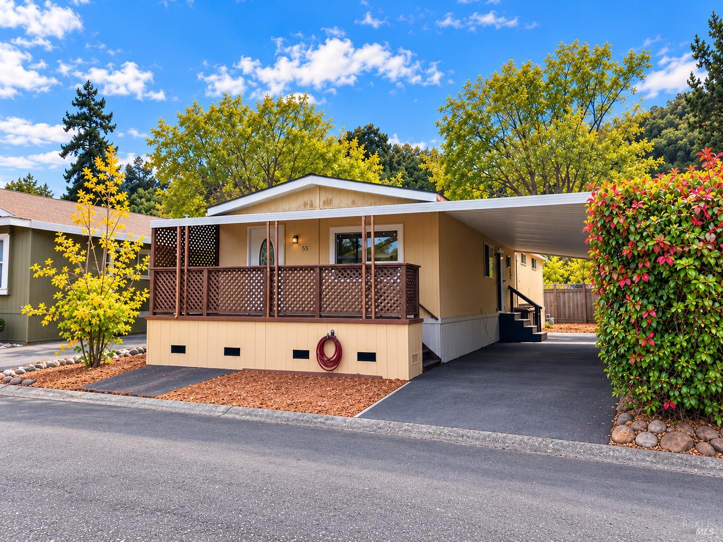 55 Yosemite Road San Rafael, CA 94903 - Photo 1 of 34 Gallery Image 1