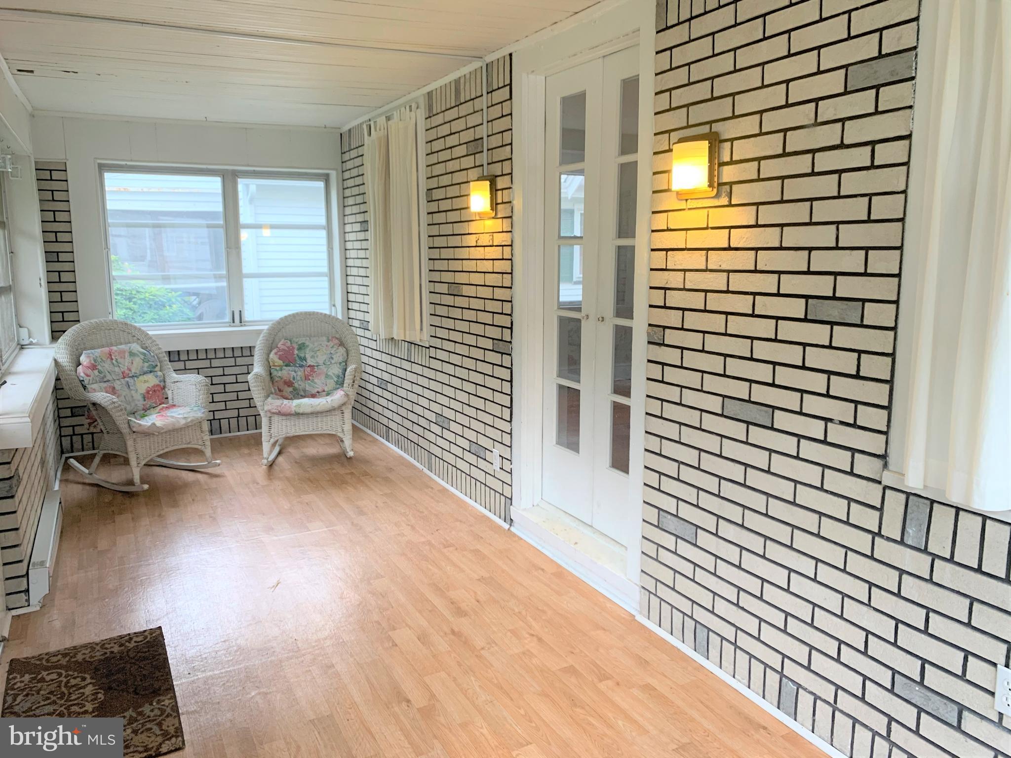 139 Spring Street Woodbury, NJ 08096 - Photo 4 of 36 Gallery Image 4