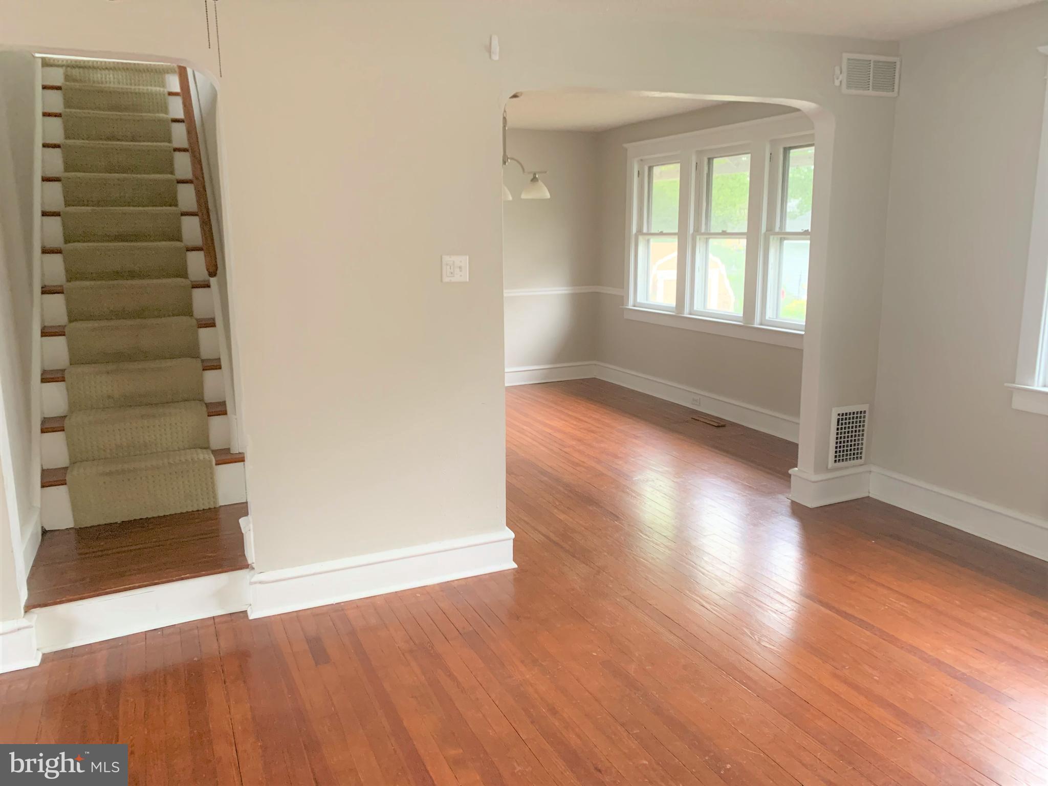 139 Spring Street Woodbury, NJ 08096 - Photo 9 of 36 Gallery Image 9