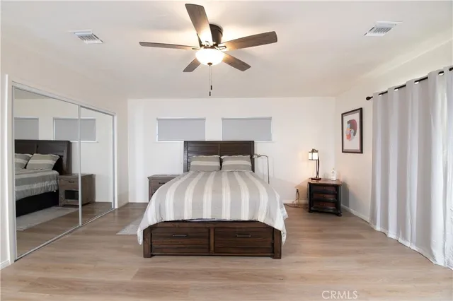 $4,400 | 14650 Valerio Street, Van Nuys, CA 91405