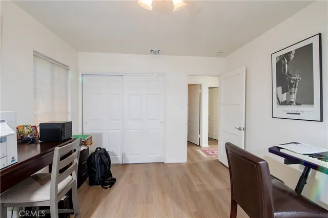 $4,400 | 14650 Valerio Street, Van Nuys, CA 91405