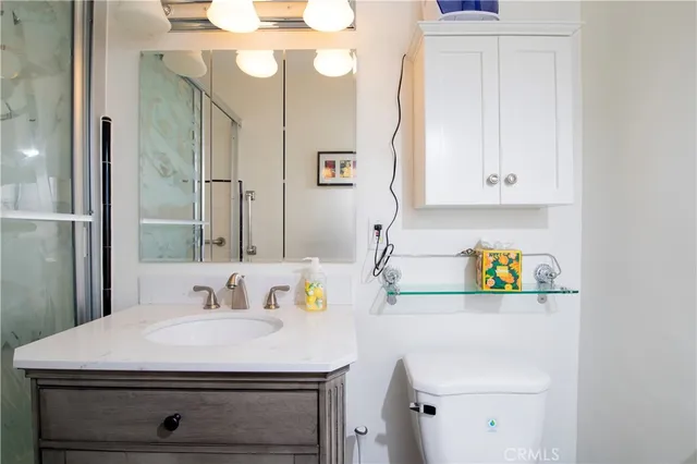 $4,400 | 14650 Valerio Street, Van Nuys, CA 91405