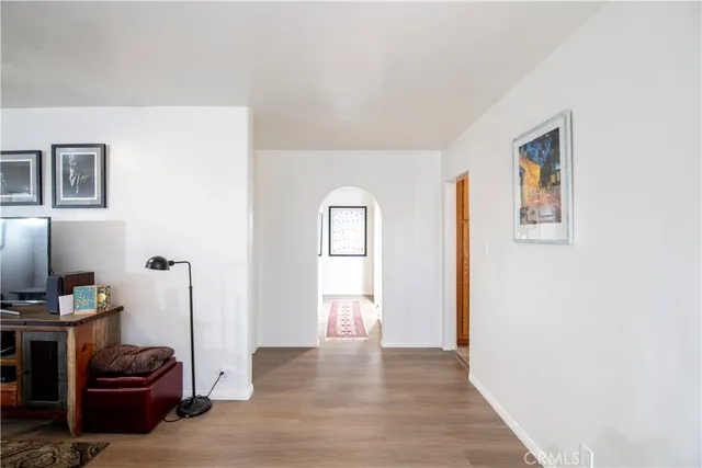 $4,400 | 14650 Valerio Street, Van Nuys, CA 91405