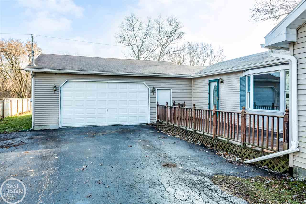 3112 Rabidue Road North Street, MI 48049 - Photo 2 of 32 31400186-1.JPG