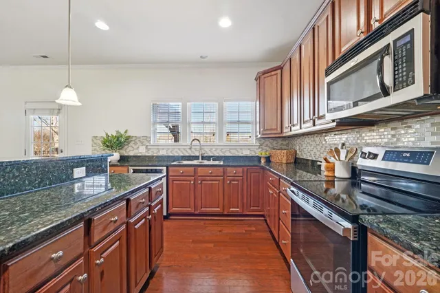 $620,000 | 17319 Silas Pl Drive, Davidson, NC 28036