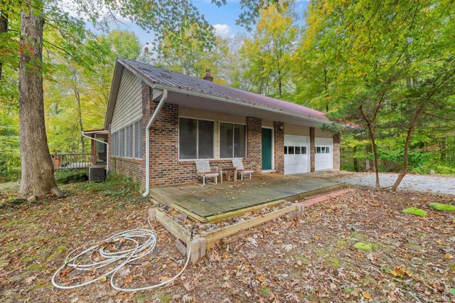 $440,000 | 946 East Chambers Pike, Bloomington, IN 47408