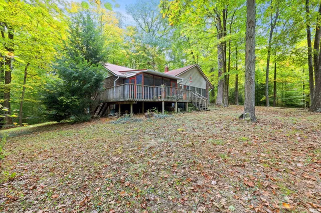 $440,000 | 946 East Chambers Pike, Bloomington, IN 47408