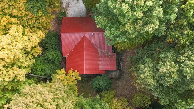 $440,000 | 946 East Chambers Pike, Bloomington, IN 47408