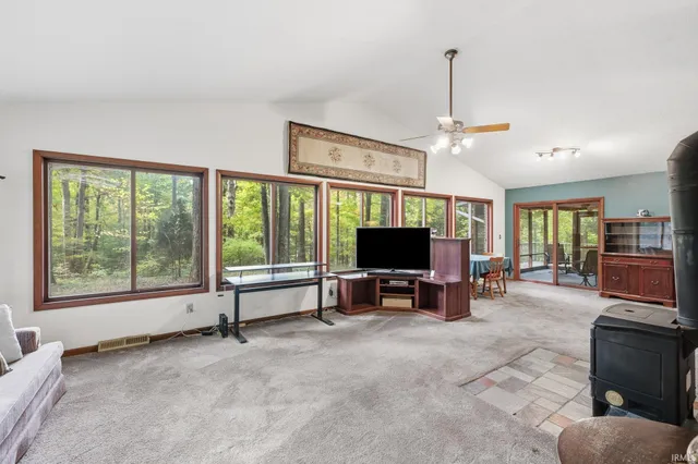 $440,000 | 946 East Chambers Pike, Bloomington, IN 47408