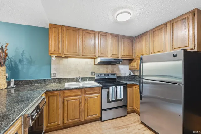 $440,000 | 946 East Chambers Pike, Bloomington, IN 47408