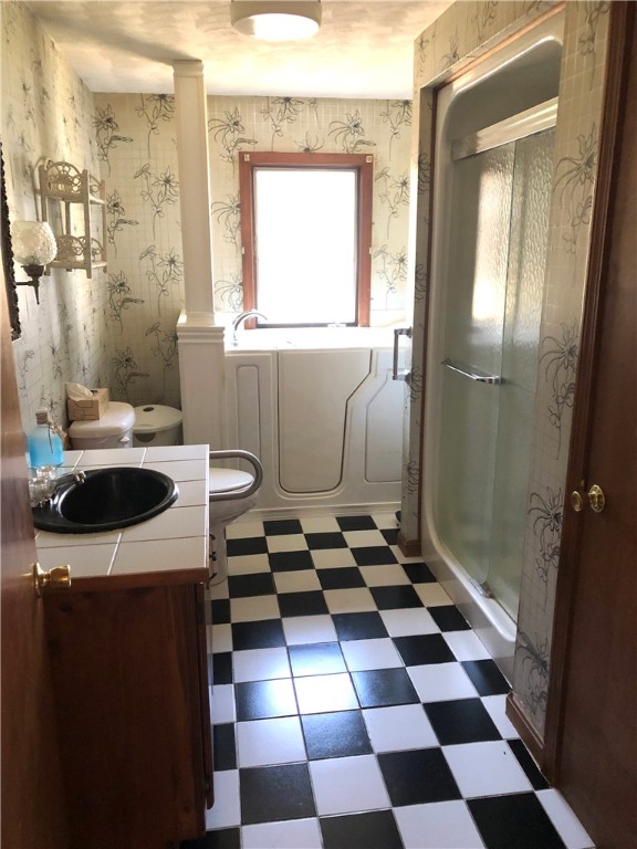 110 East Beach Road Charlestown, RI 02813 - Photo 17 of 22 Large bathroom with handicapped tub and separate shower.