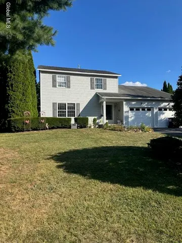 $2,850 | 1111 Laural Lane, Malta, NY 12020