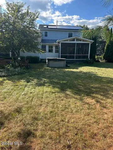 $2,850 | 1111 Laural Lane, Malta, NY 12020