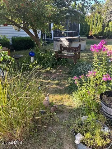 $2,850 | 1111 Laural Lane, Malta, NY 12020