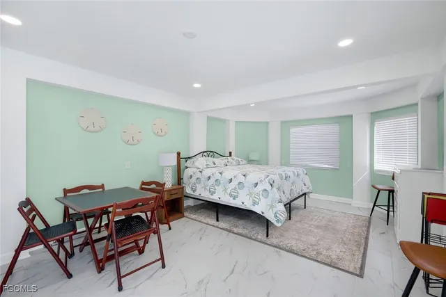 $15,500 | 1111 Schooner Place, Sanibel, FL 33957