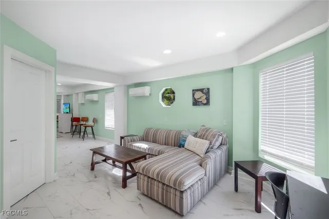 $15,500 | 1111 Schooner Place, Sanibel, FL 33957