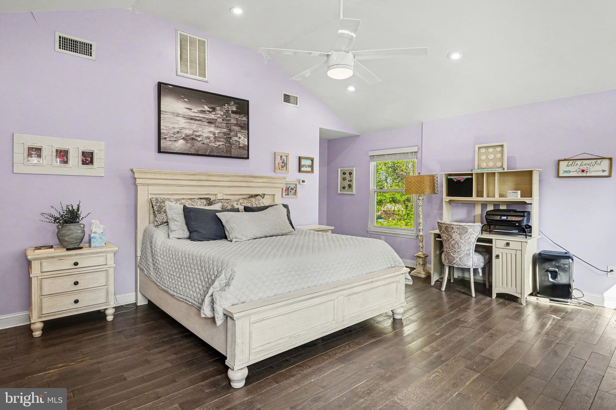 443 Woodcrest Road Wayne, PA 19087 - Photo 25 of 63 a bedroom with a bed and a flat tv screen on dresser