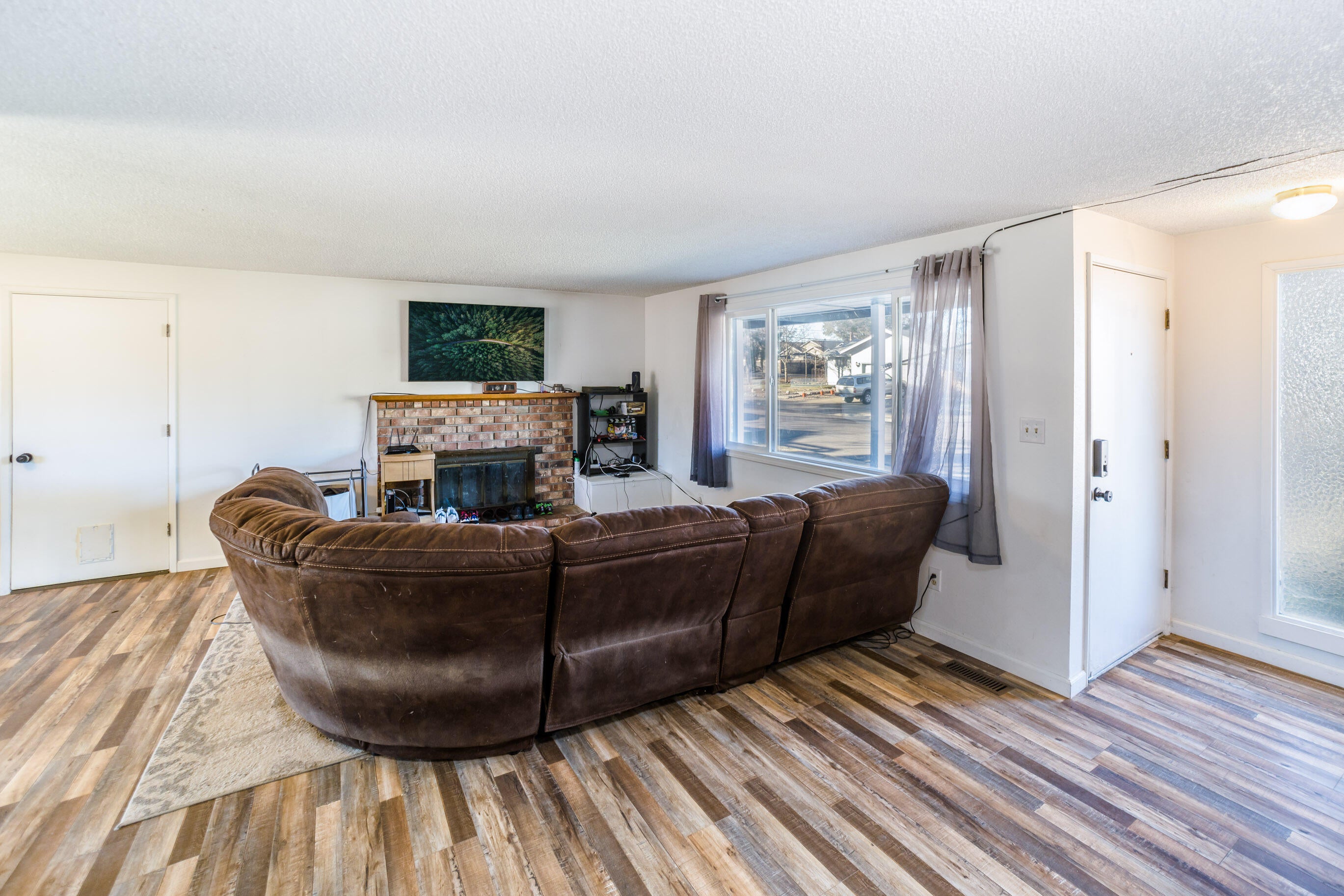 96 Victoria Way Central Point, OR 97502 - Photo 14 of 19 Web-7