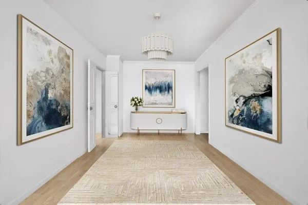 $2,200,000 | 176 East 71st Street, Unit 14D | Lenox Hill