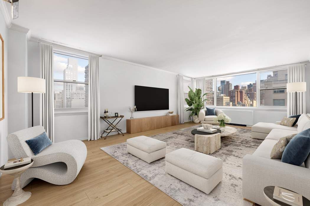 176 East 71st Street, Unit 14D Manhattan, NY 10021 - Photo 3 of 15