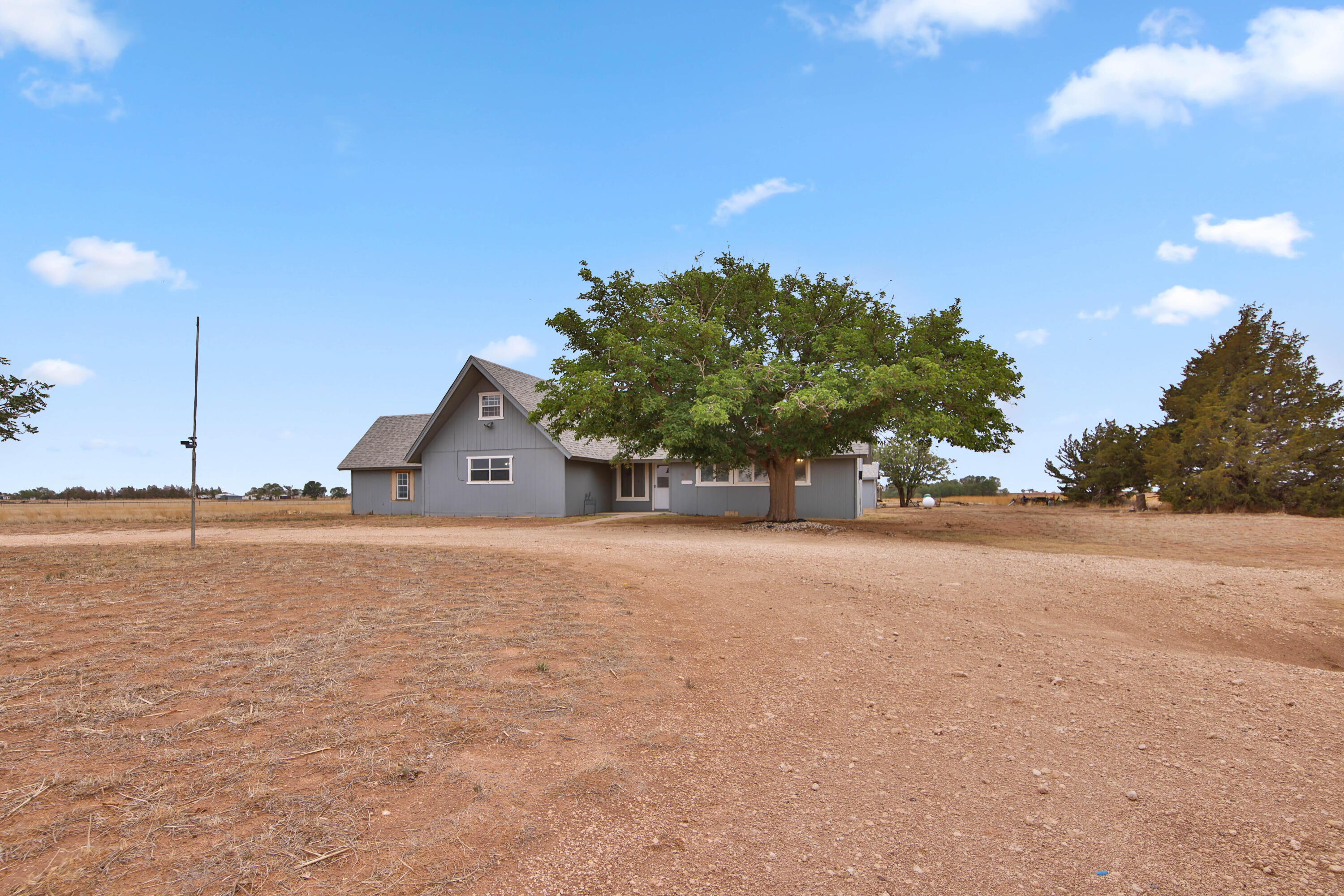 6756 Bear Road Lubbock, TX 79407 - Photo 27 of 36 IMG_0744