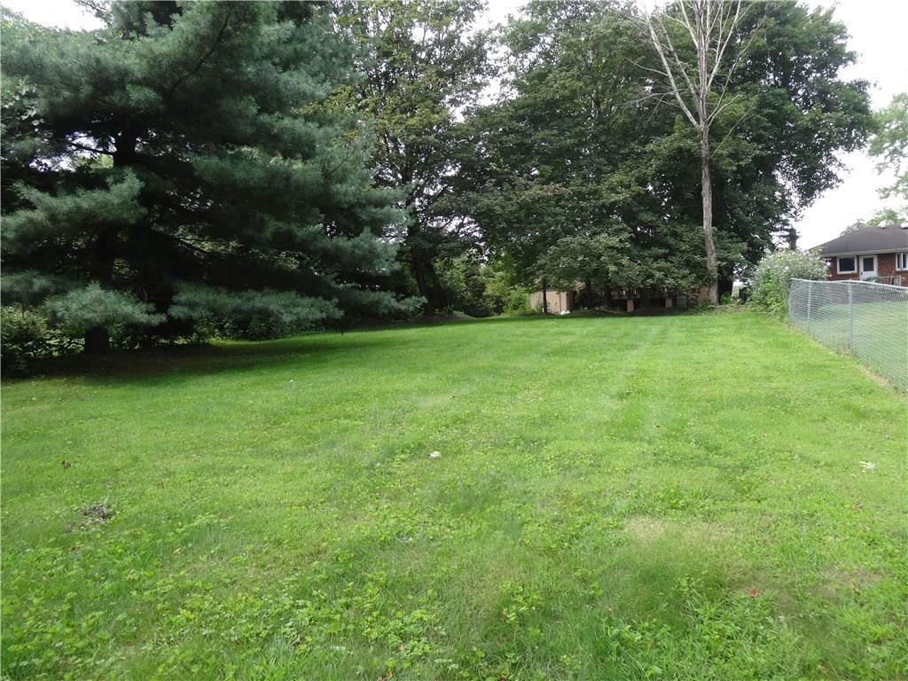 4017 Willett Road Pittsburgh, PA 15227 - Photo 16 of 17 Rear yard.