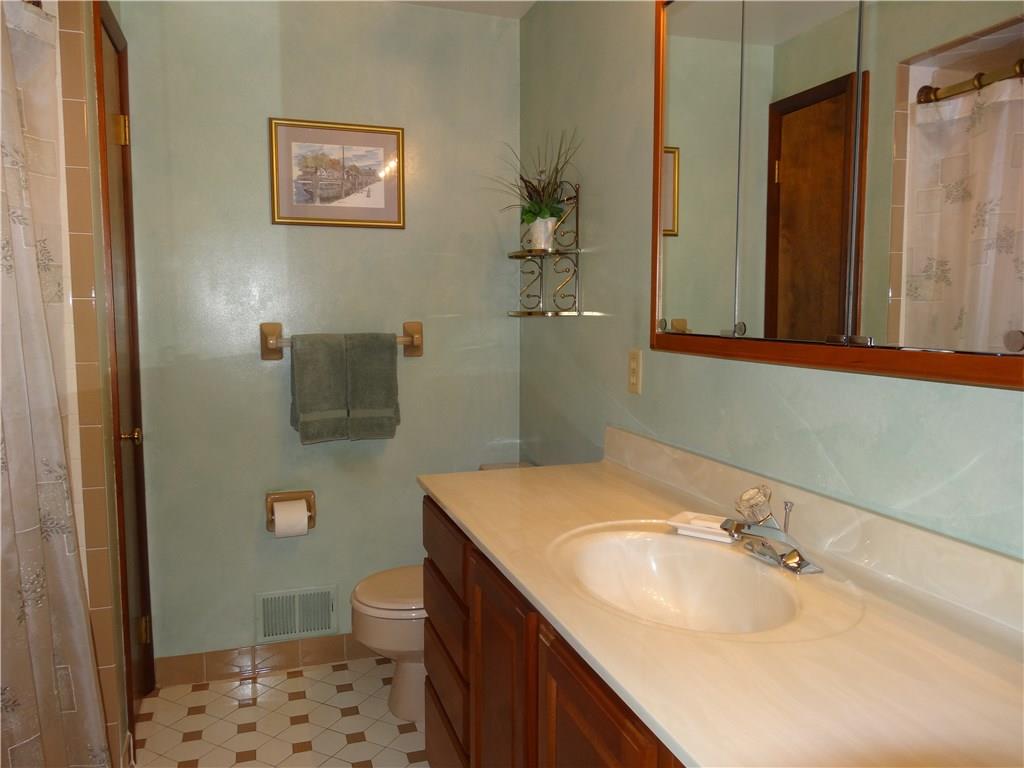 4017 Willett Road Pittsburgh, PA 15227 - Photo 8 of 17 Second full bath.