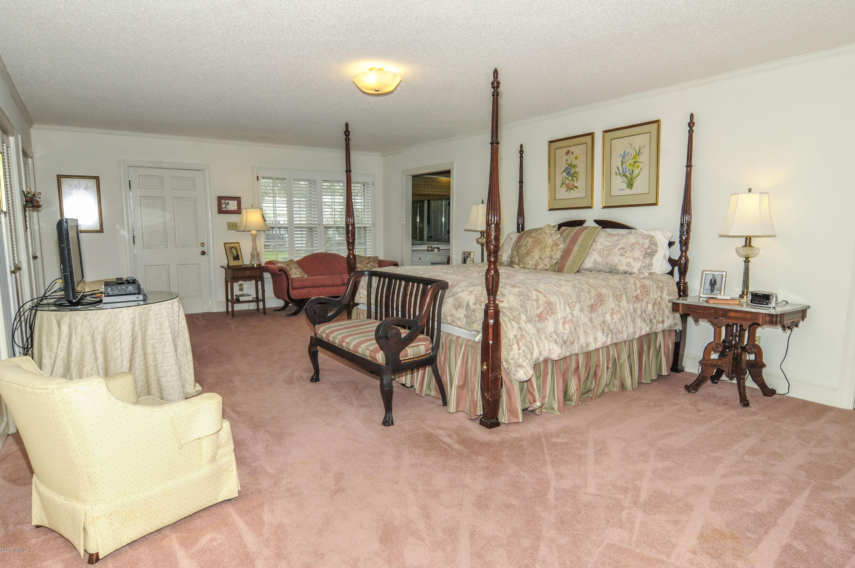 212 Riverside Drive Washington, NC 27889 - Photo 46 of 97 master bedroom