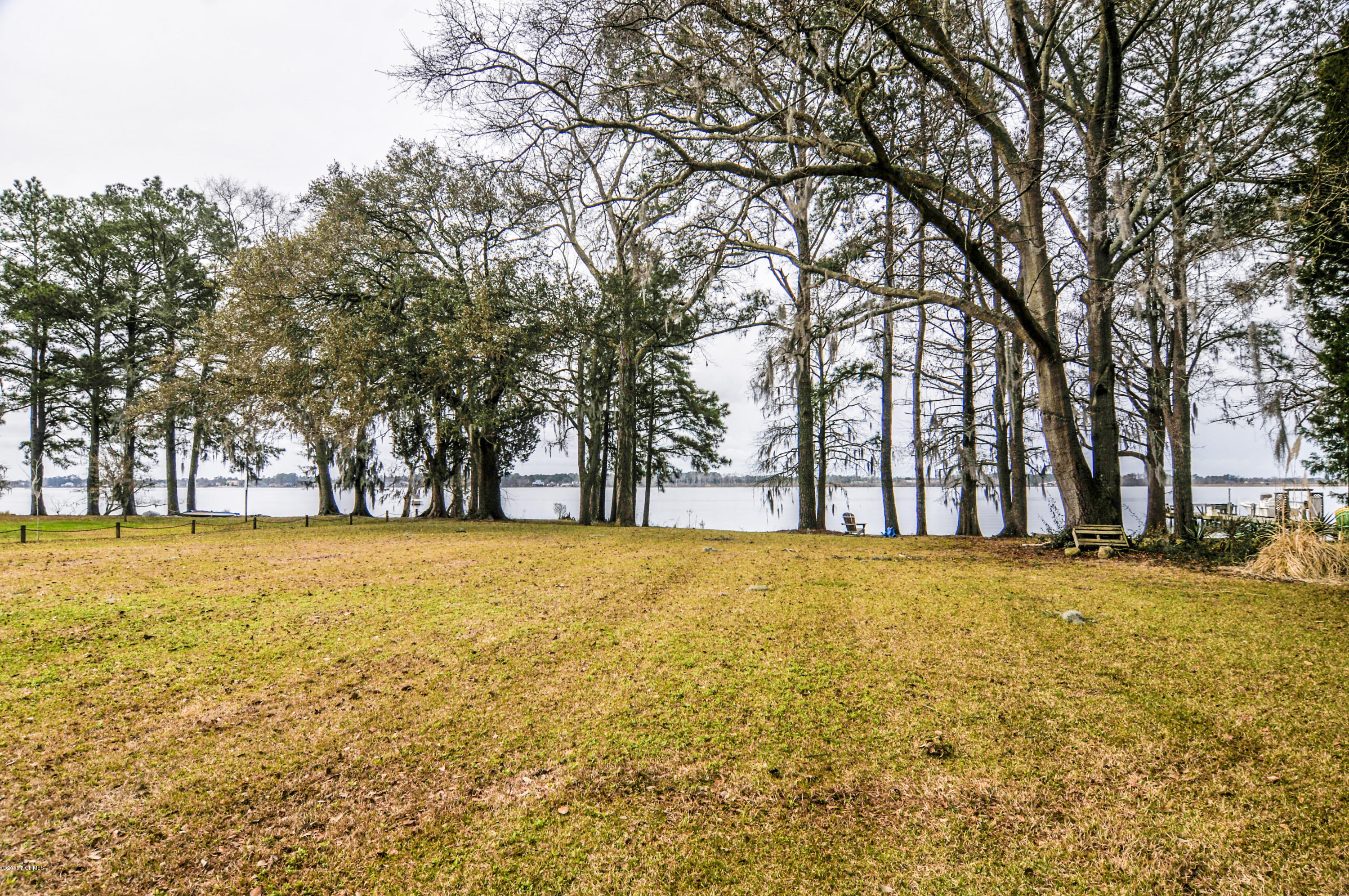 212 Riverside Drive Washington, NC 27889 - Photo 73 of 97 large waterfront yard