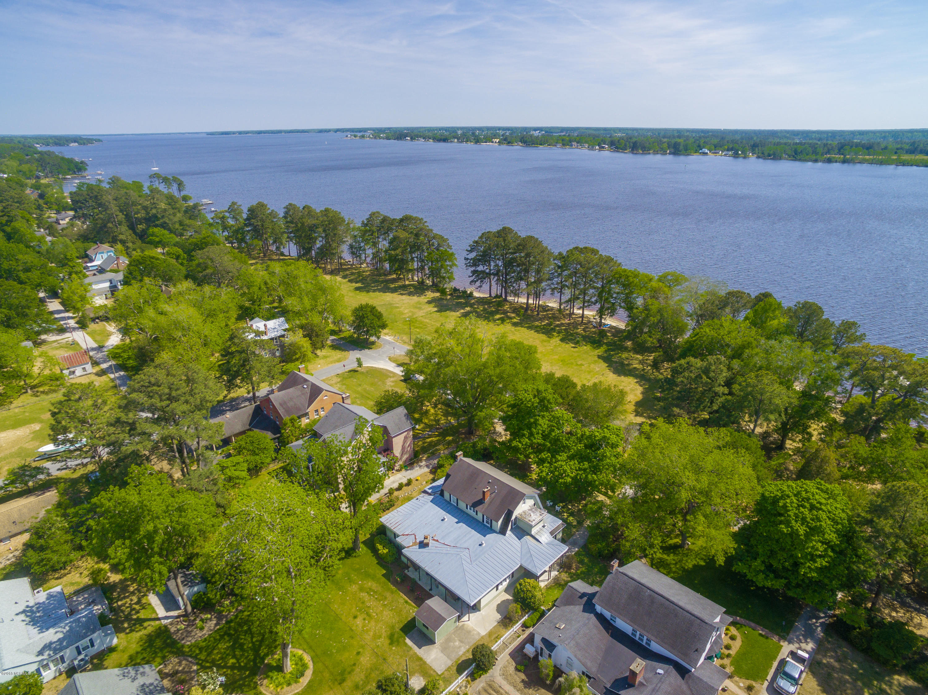 212 Riverside Drive Washington, NC 27889 - Photo 94 of 97 DJI_0015