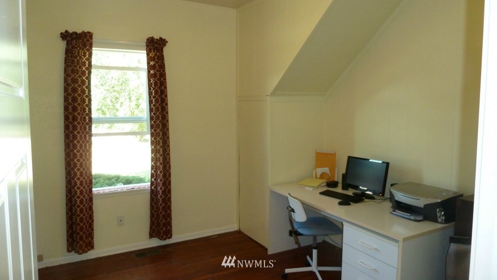 14545 Baker Heights Road Mount Vernon, WA 98273 - Photo 5 of 13