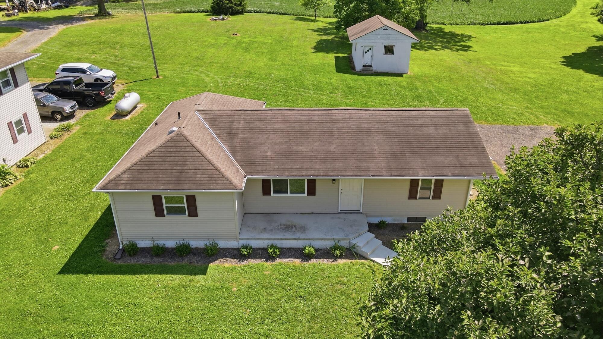 6809 Palmer Road Pataskala, OH 43062 - Photo 96 of 112 Main House - Aerial View - 6809 Palmer Road, Millersport, OH 43046