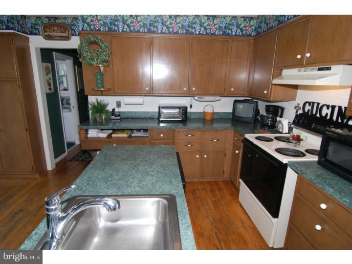 1410 Alsace Road Reading, PA 19604 - Photo 10 of 24 Gallery Image 10