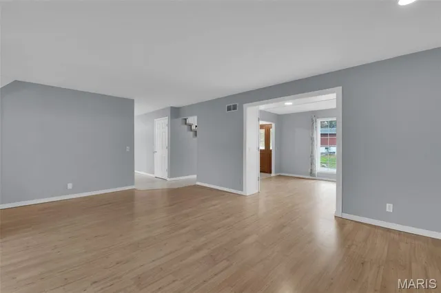 $350,000 | 3 Weatherby Drive, St. Peters, MO 63376