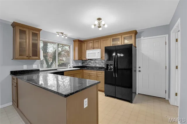 $350,000 | 3 Weatherby Drive, St. Peters, MO 63376