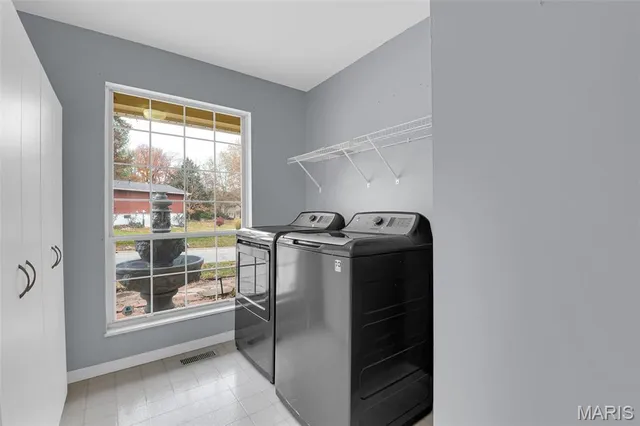 $350,000 | 3 Weatherby Drive, St. Peters, MO 63376