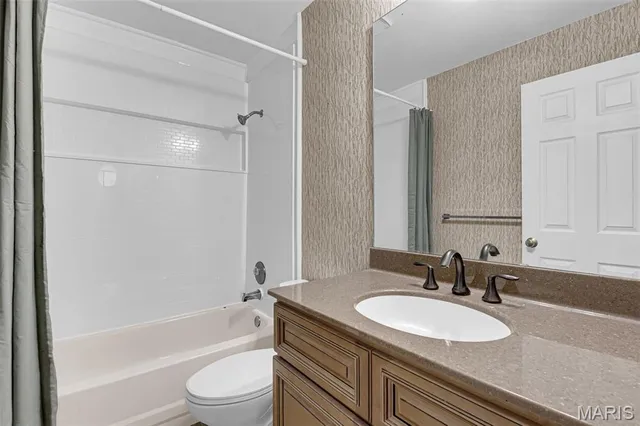 $350,000 | 3 Weatherby Drive, St. Peters, MO 63376