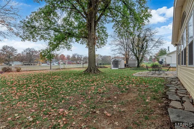 $350,000 | 3 Weatherby Drive, St. Peters, MO 63376