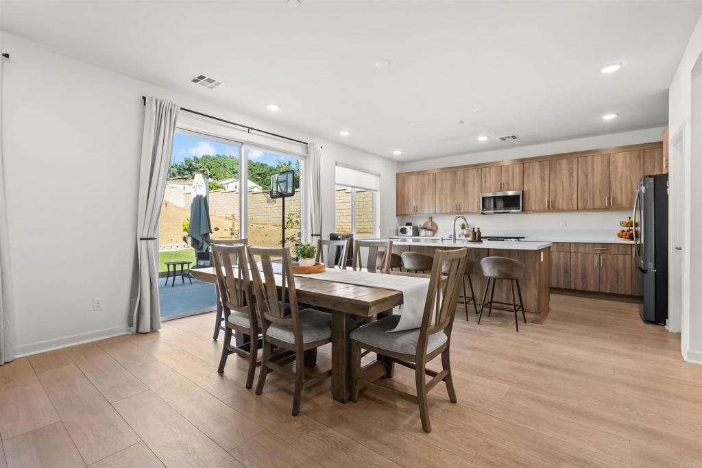 35105 Cooper Place Fallbrook, CA 92028 - Photo 16 of 44