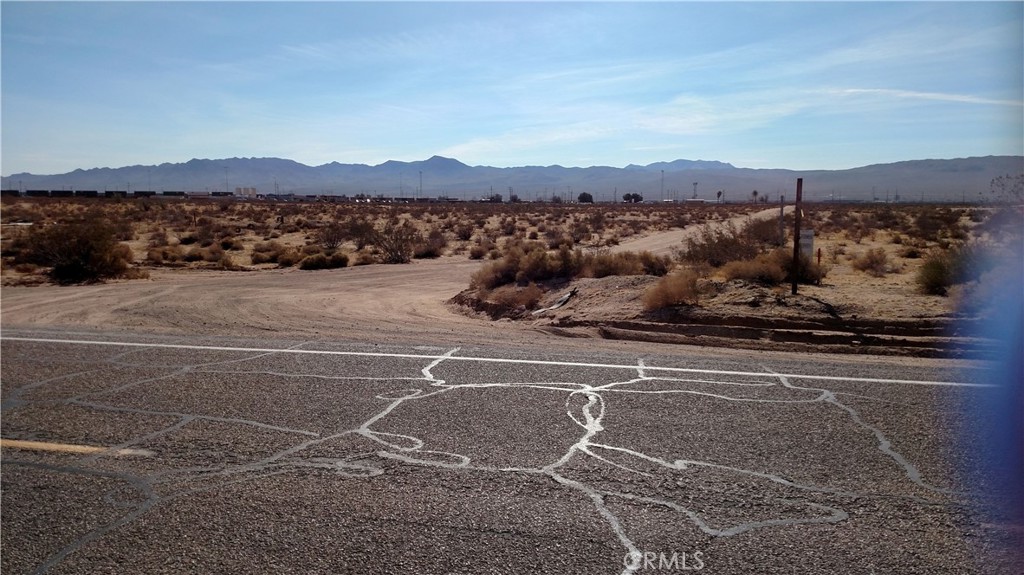 37265 Yermo Road Yermo, CA 92398 - Photo 11 of 12