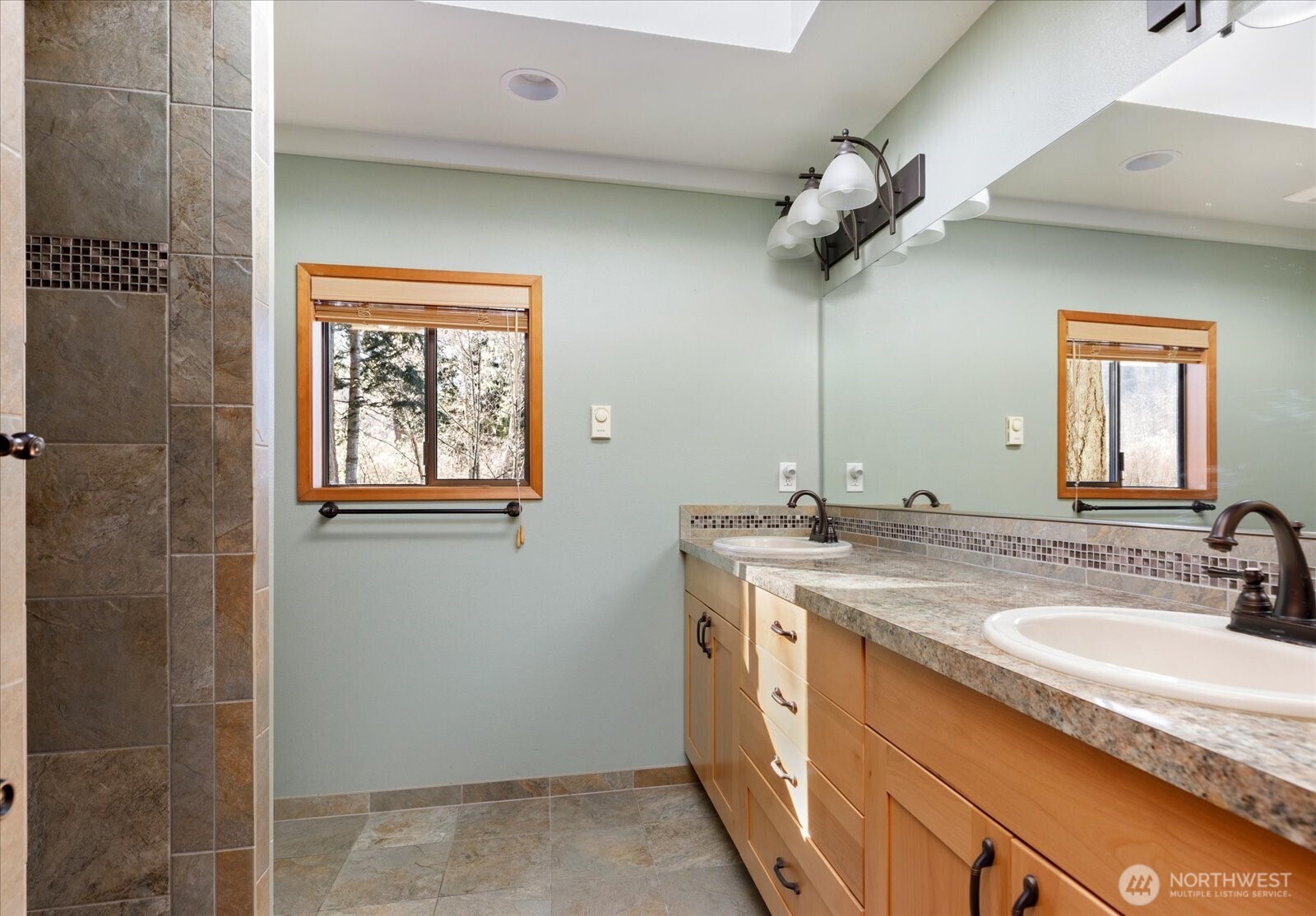 3155 Fox Spit Road Langley, WA 98260 - Photo 14 of 34