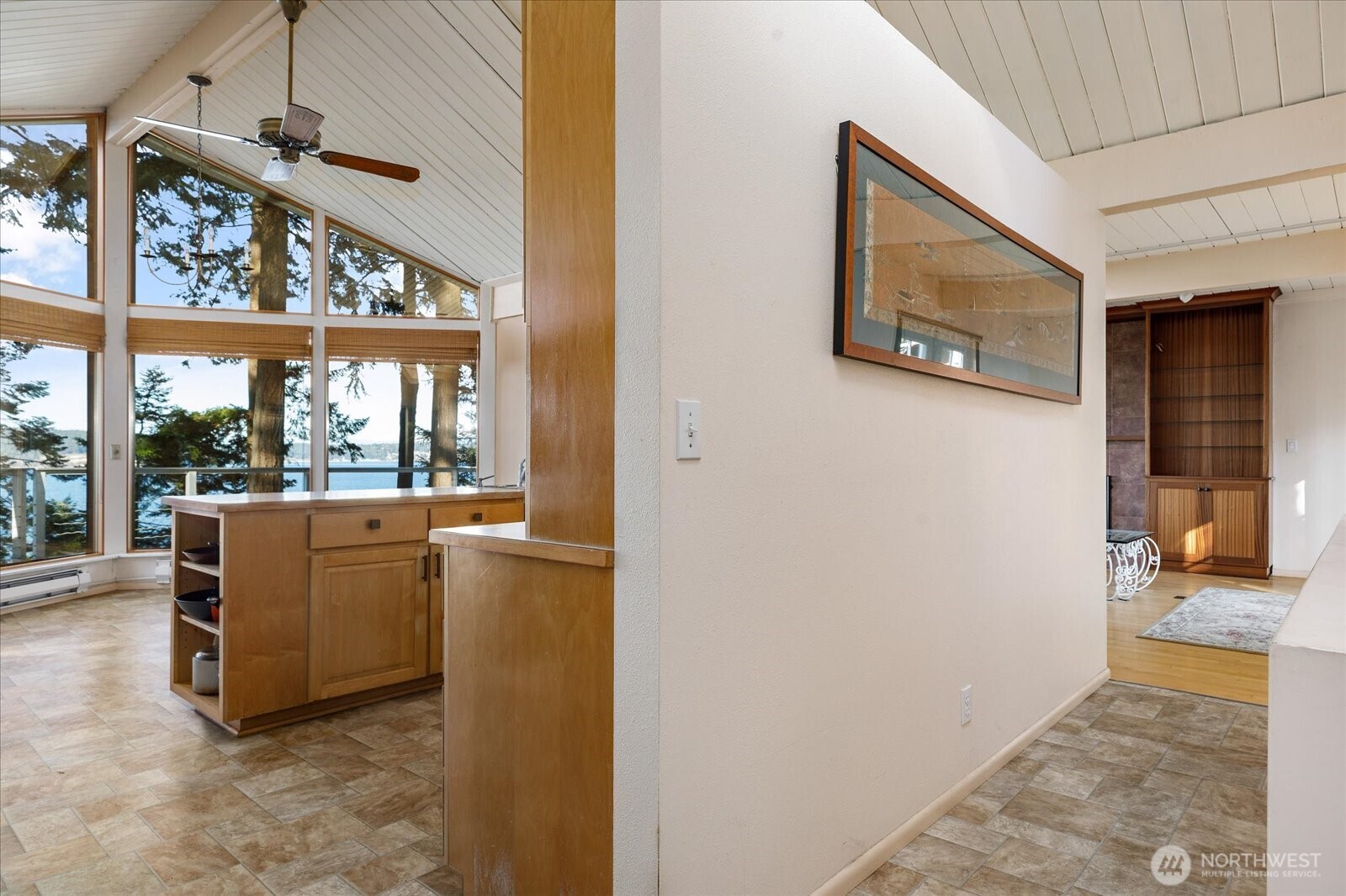 3155 Fox Spit Road Langley, WA 98260 - Photo 3 of 34