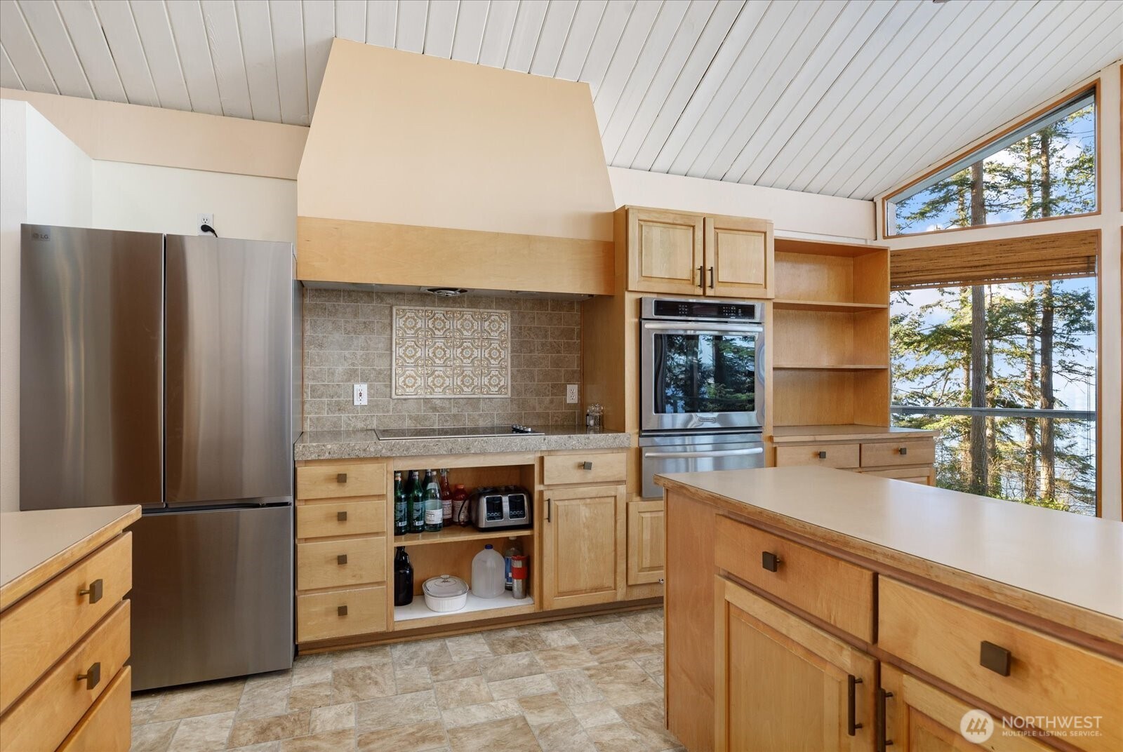 3155 Fox Spit Road Langley, WA 98260 - Photo 7 of 34