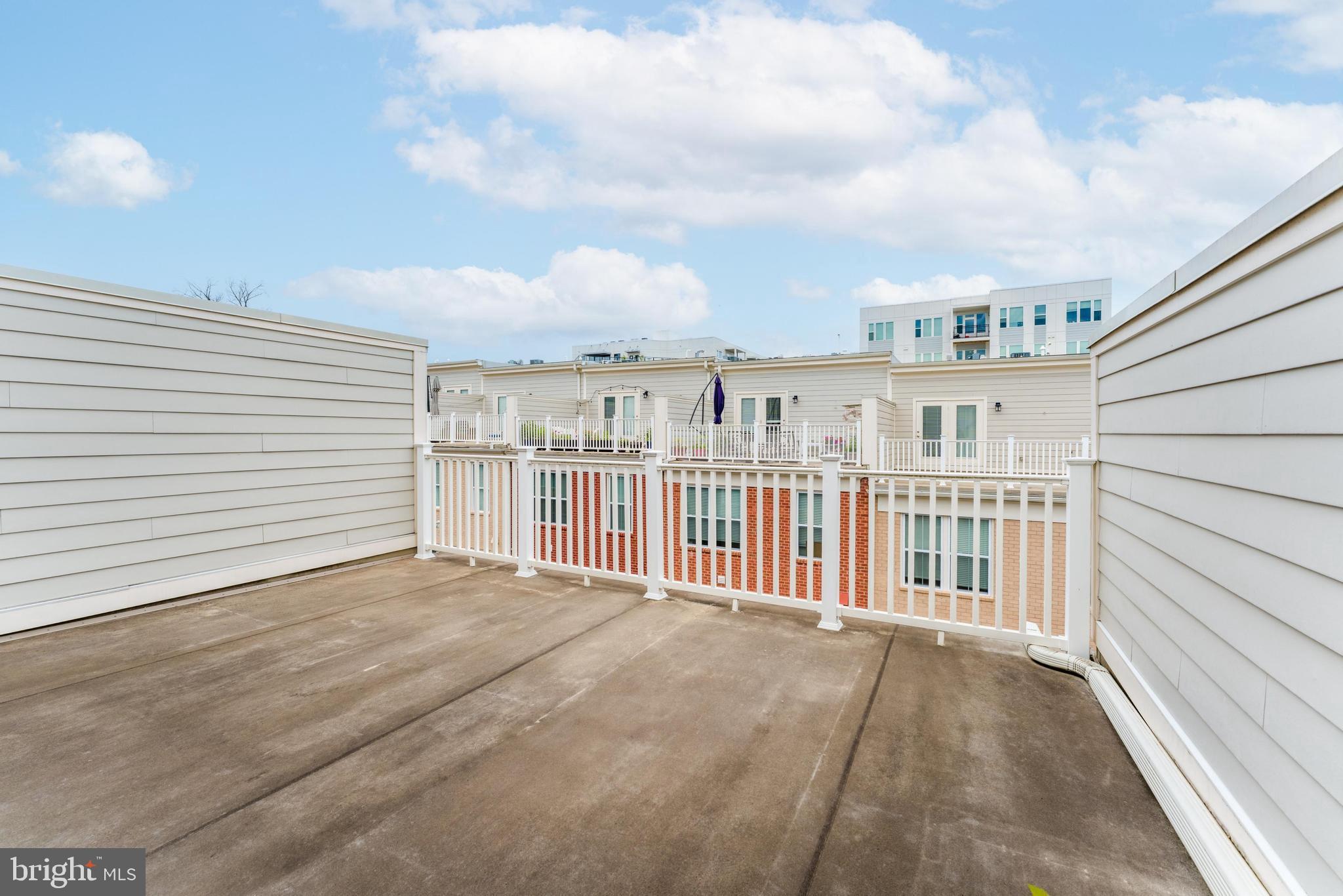 11692 Sunrise Square Place Reston, VA 20191 - Photo 45 of 49