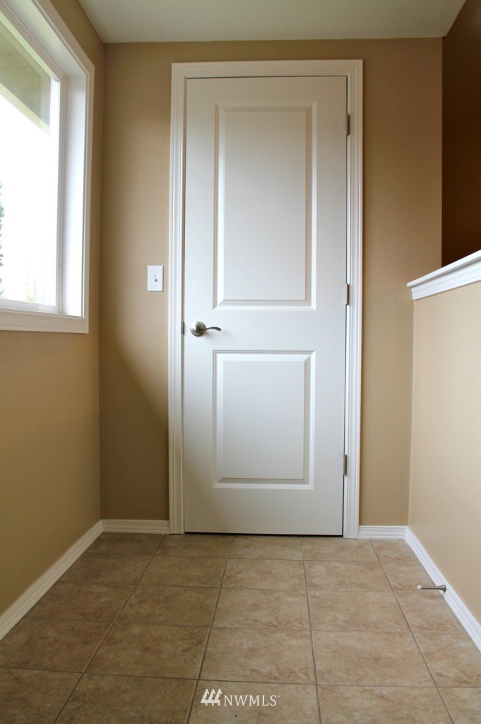 2316 Center Road Everett, WA 98204 - Photo 5 of 13