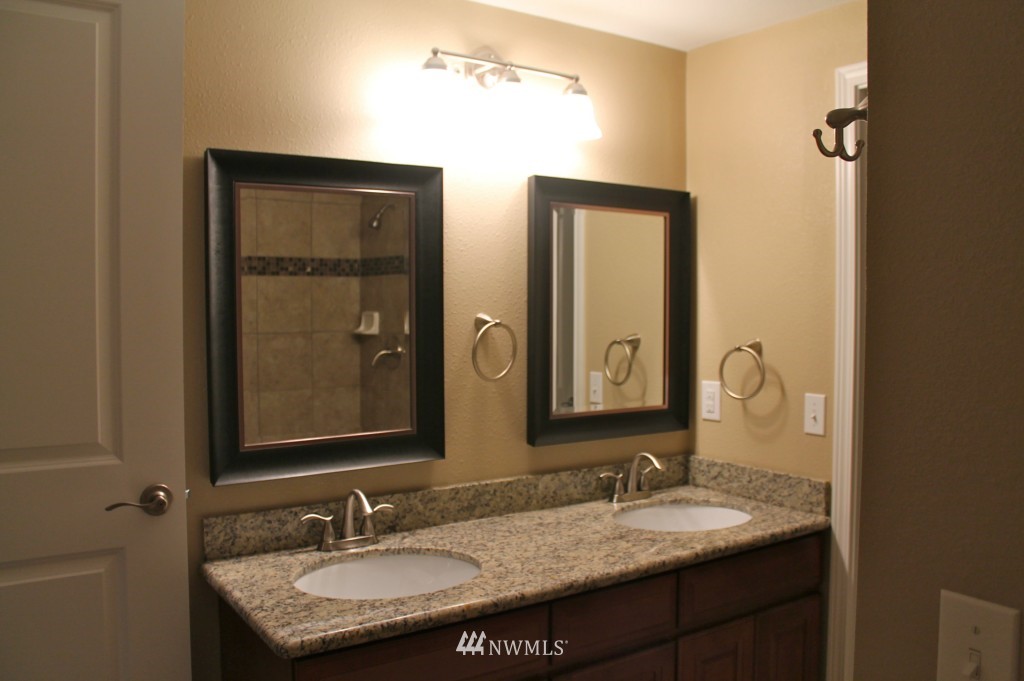 2316 Center Road Everett, WA 98204 - Photo 9 of 13