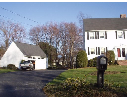 55 Ledge Road Haverhill, MA 01830 - Photo 2 of 6