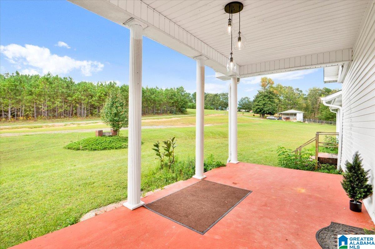 220 Burgett Road Oneonta, AL 35121 - Photo 3 of 21